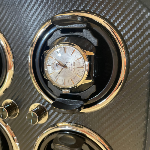 Remontoir – Nuit Royale™ Série 4